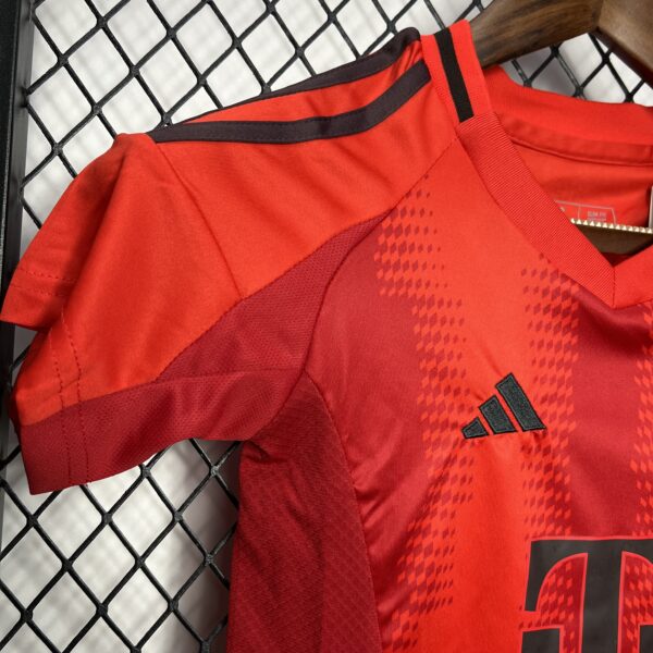 Bayern Munich Home 24/25 - Kids - Image 2