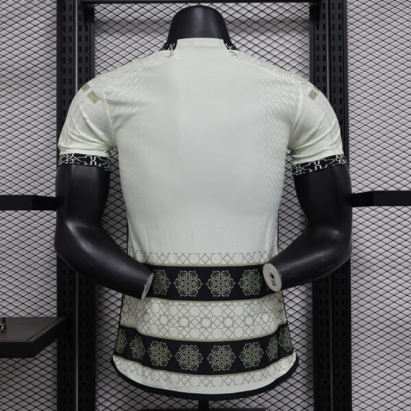 Real Madrid White Special Edition 24/25 - Player Version - Image 4