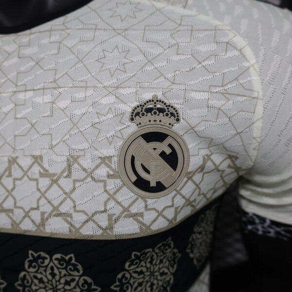 Real Madrid White Special Edition 24/25 - Player Version - Image 8