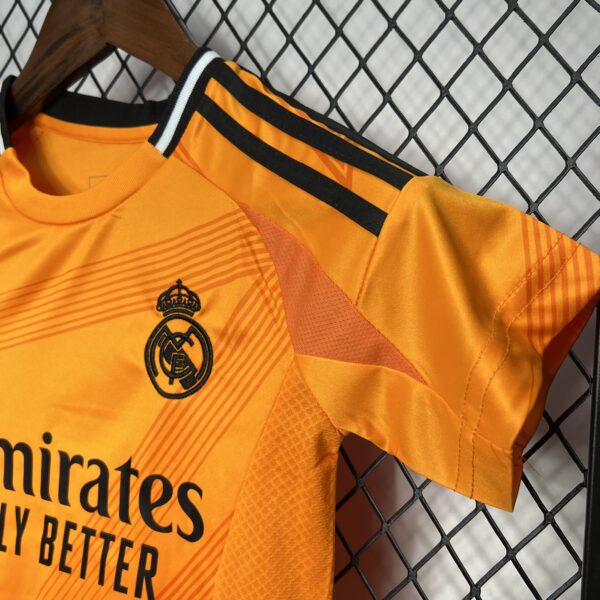 Real Madrid Away 24/25 - Kids - Image 6