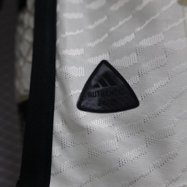 Real Madrid White Special Edition 24/25 - Player Version - Image 9