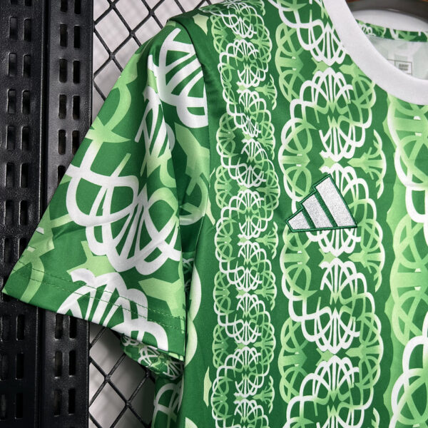 Celtic Pre-Match Shirt 24/25 - Image 2