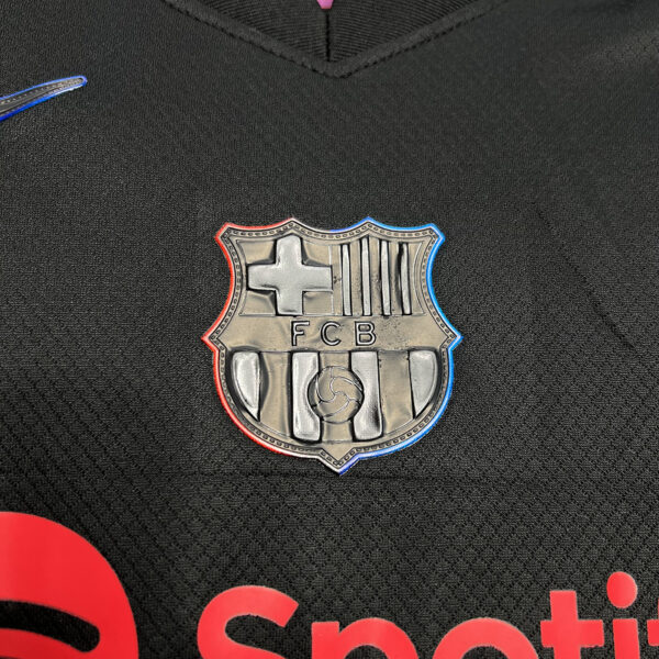Barcelona Away 24/25 - Kids - Image 2
