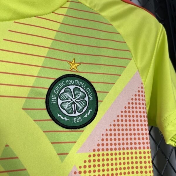 Celtic Goalkeeper 24/25 - Kids - Image 4