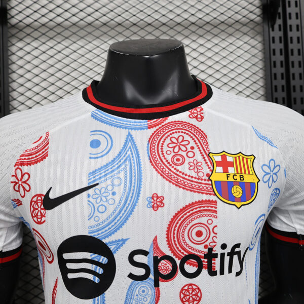 Barcelona Special Edition White 24/25 - Player Version - Image 6