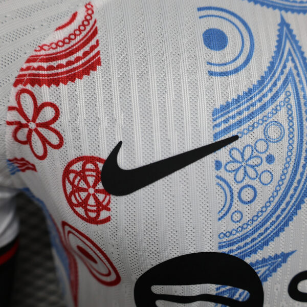 Barcelona Special Edition White 24/25 - Player Version - Image 4