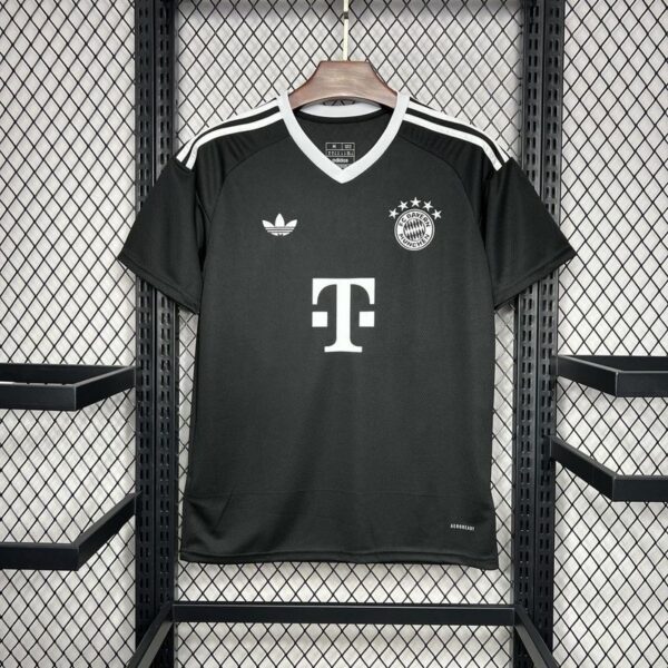 Bayern Munich Goalkeeper Black 24/25