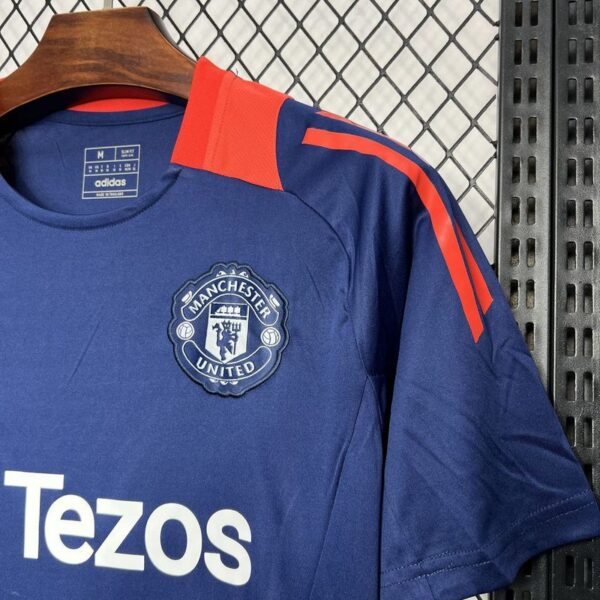 Man Utd Training Navy 24/25 - Image 5