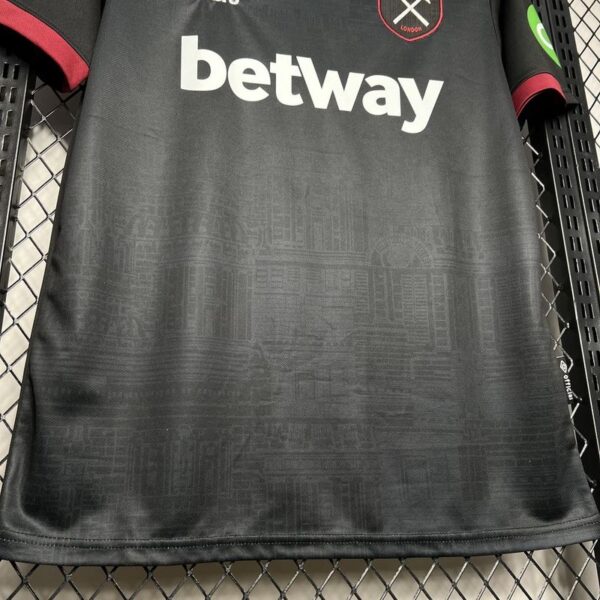 West Ham Away 24/25 - Image 8