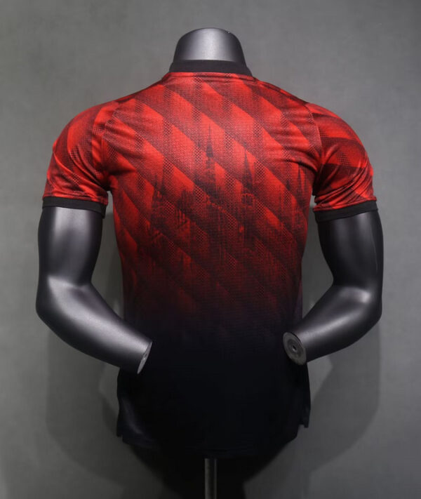 AC Milan Special Edition "Milano City" 24/25 - Player Version - Image 2