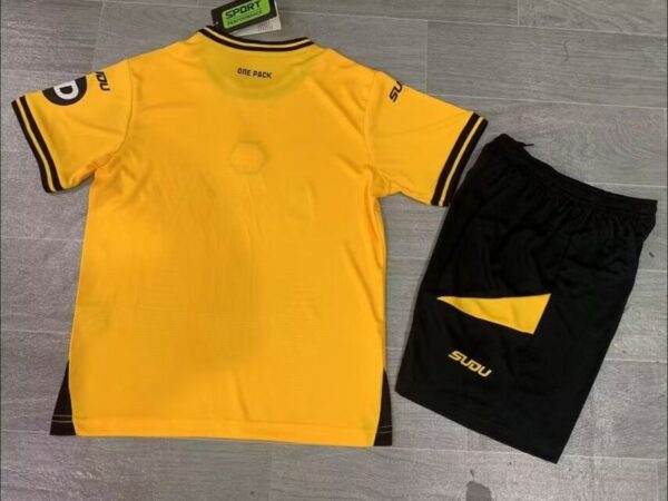 Wolves Home 24/25 - Kids - Image 2